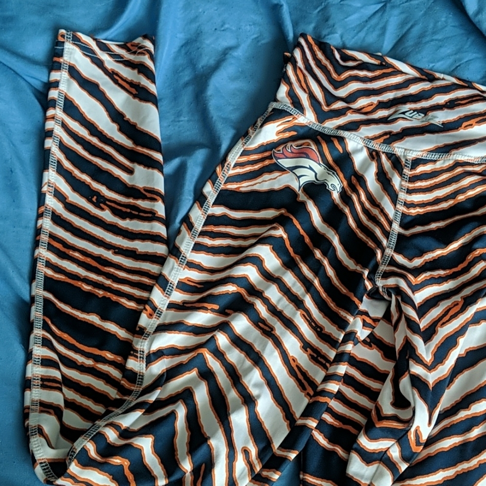Denver Broncos Football Leggings (XS)
